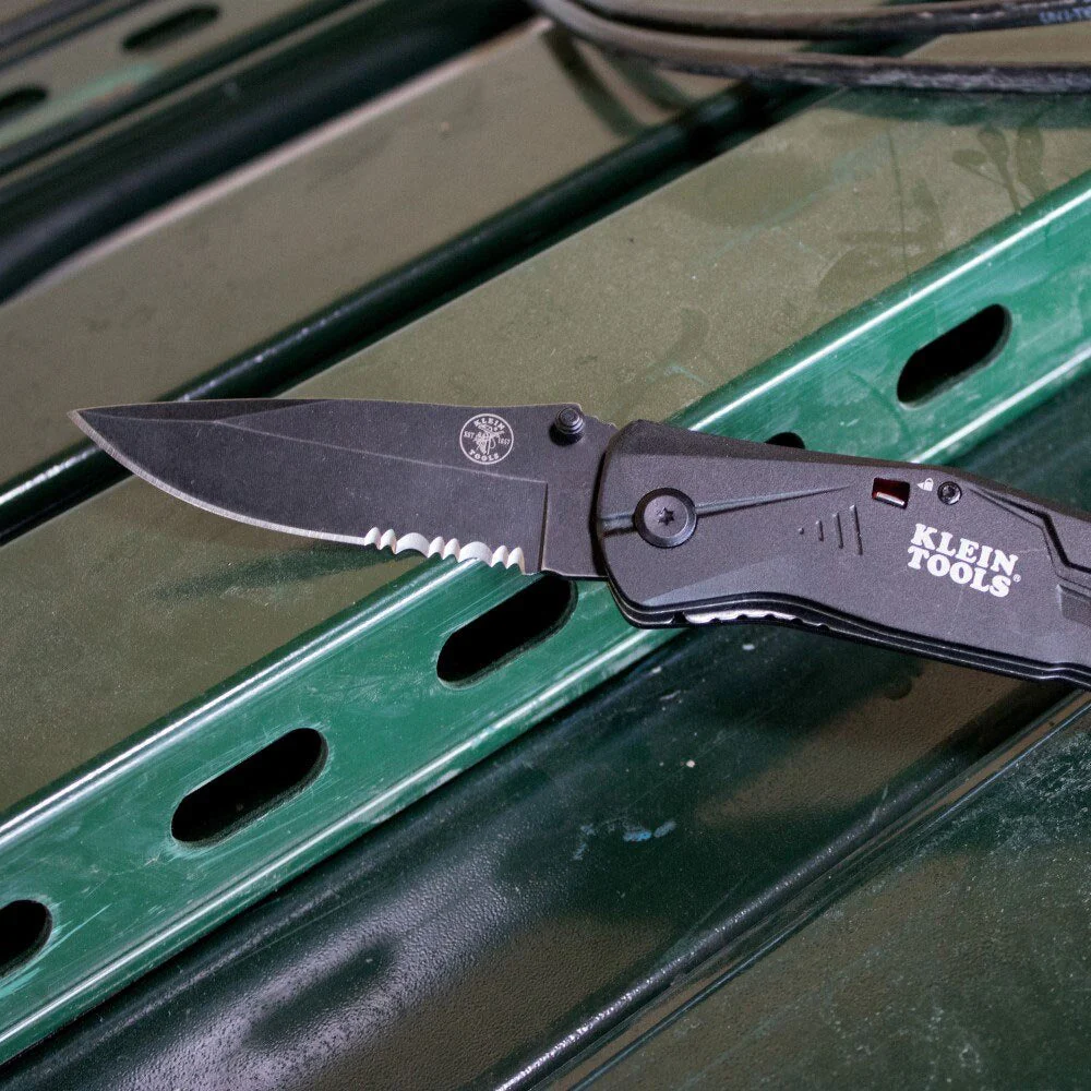 Klein 44223 Spring-Assisted Open Pocket Knife - Image 10