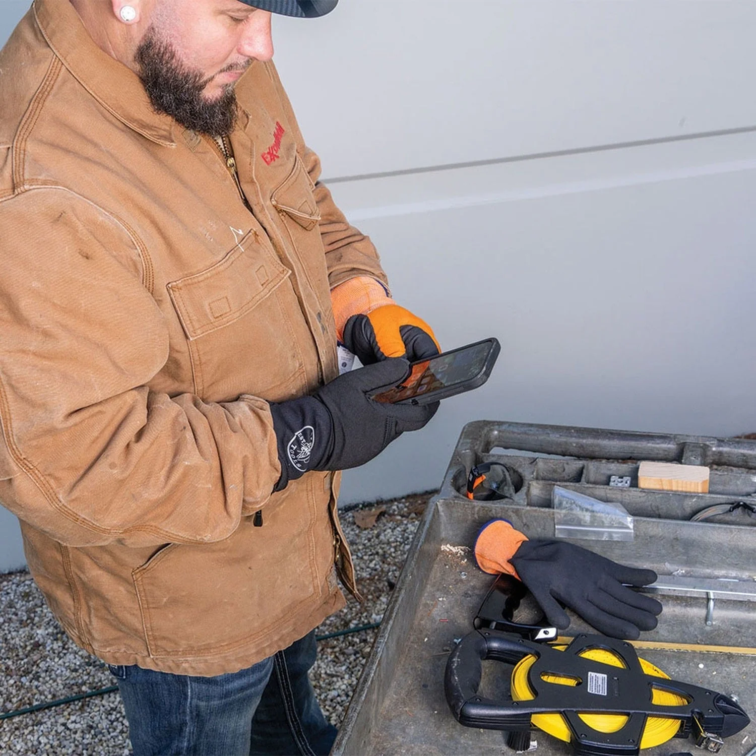 Klein 60795 Rechargeable Heated Work Glove Liners with Knit Dipped Gloves, Large - Image 10