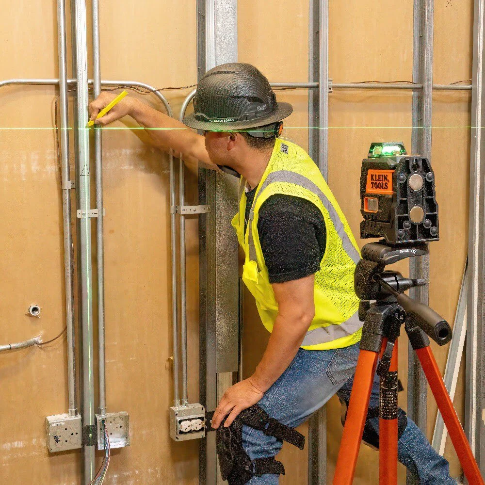 Klein 93CPLG Compact Green Planar Laser Level - Image 10