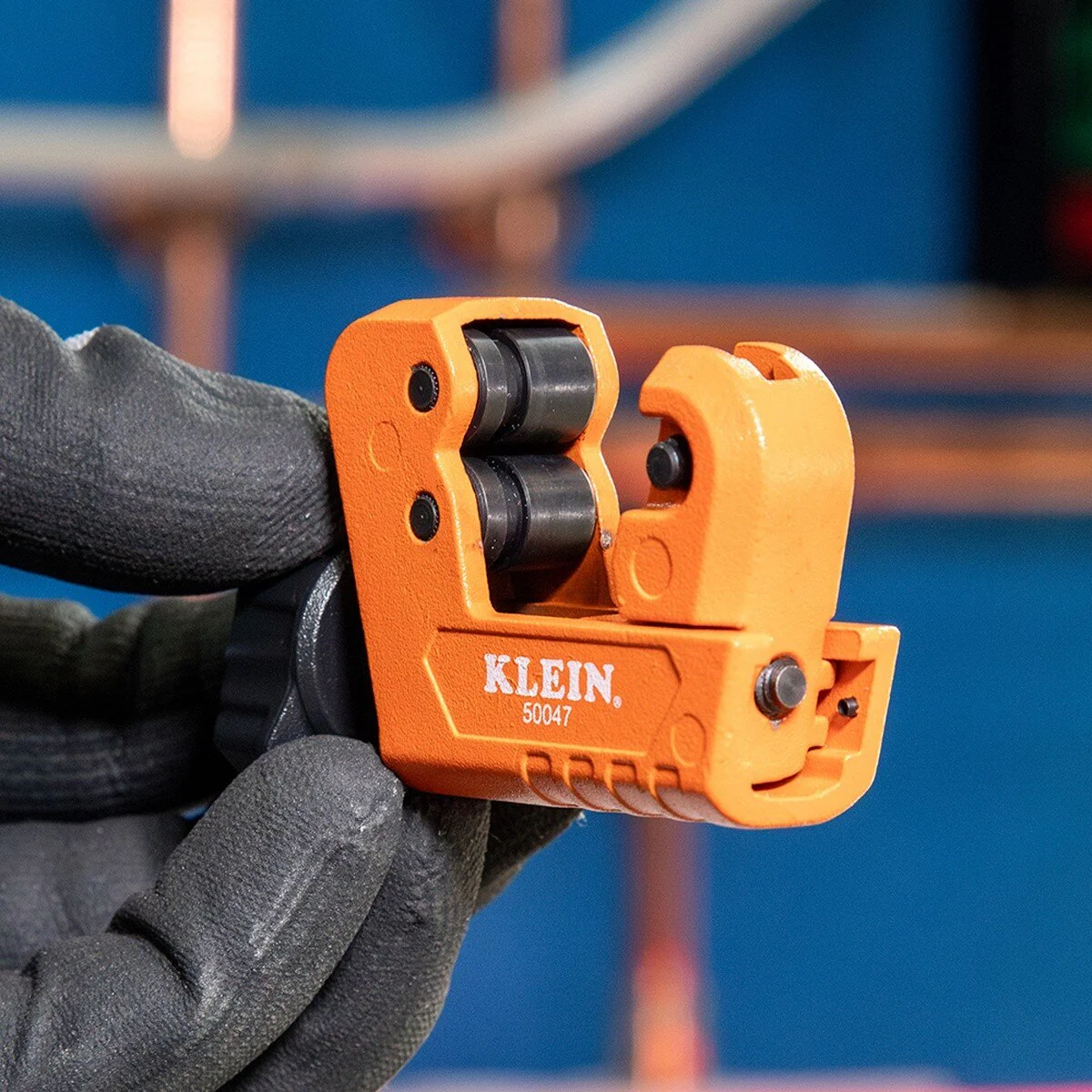 Klein Tools 50047 1-1/8 Inch Mini Tubing Cutter for Copper and Aluminum Tubing - Image 9