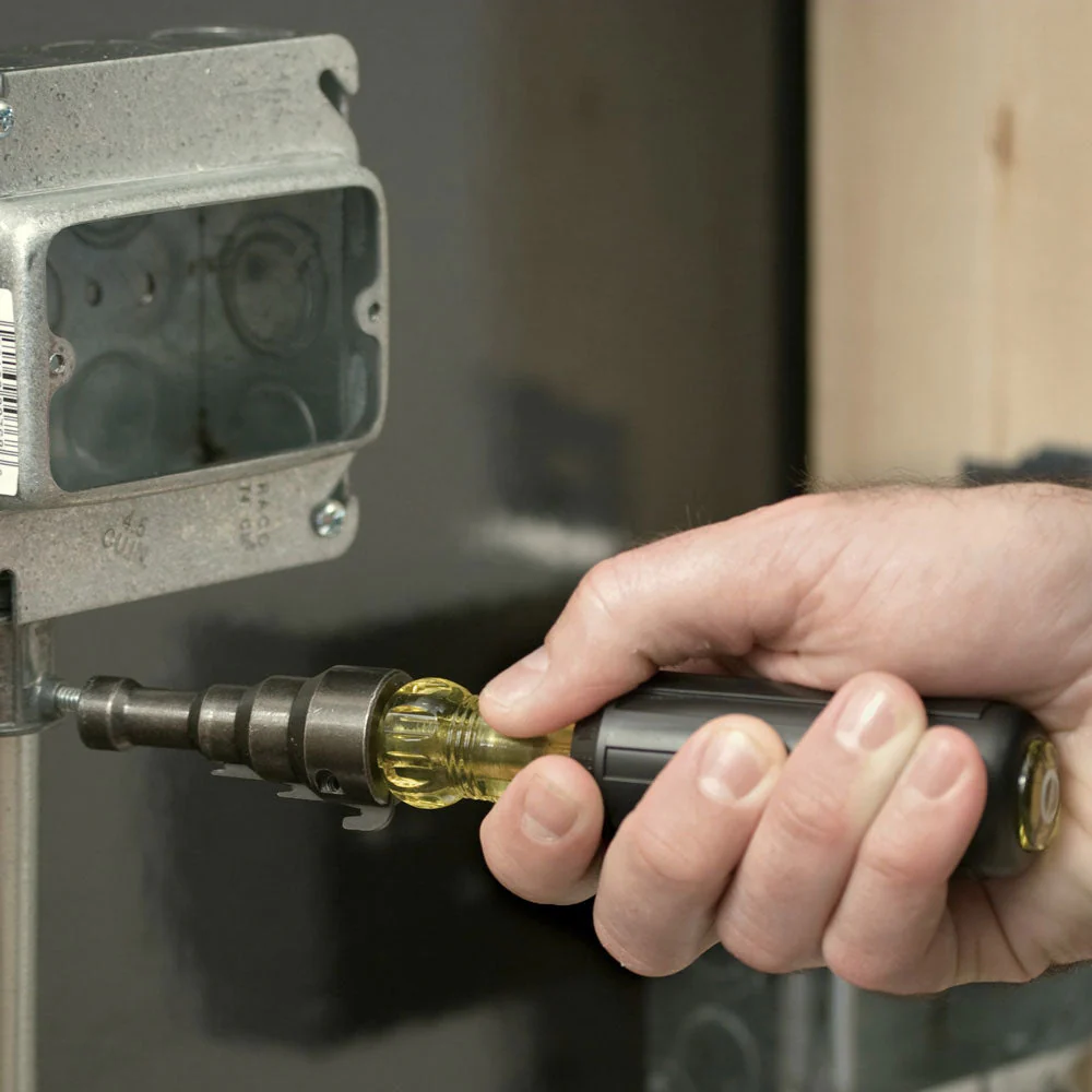 Klein Tools 85191 Conduit-Fitting and Reaming Screwdriver - Image 5