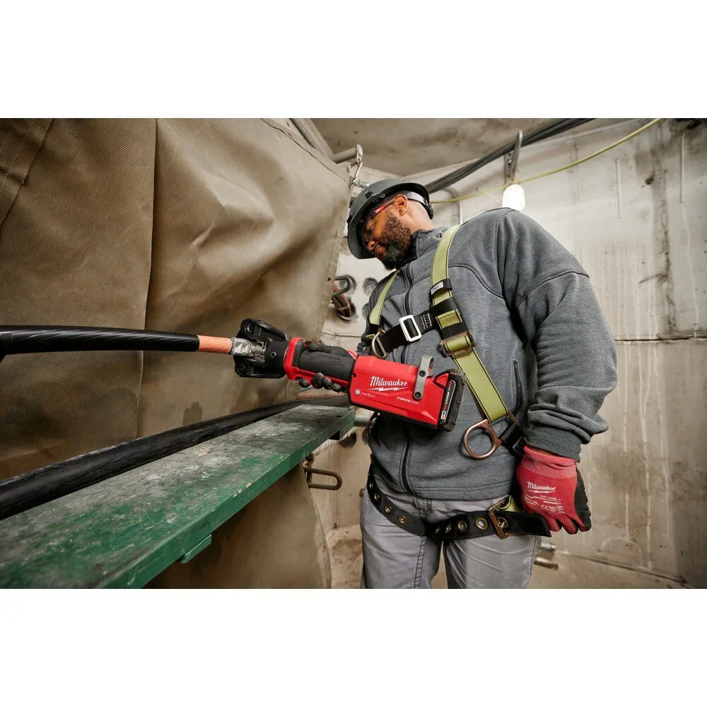 M18 FORCE LOGIC 11T Dieless Latched Linear Utility Crimper Kit - Image 5