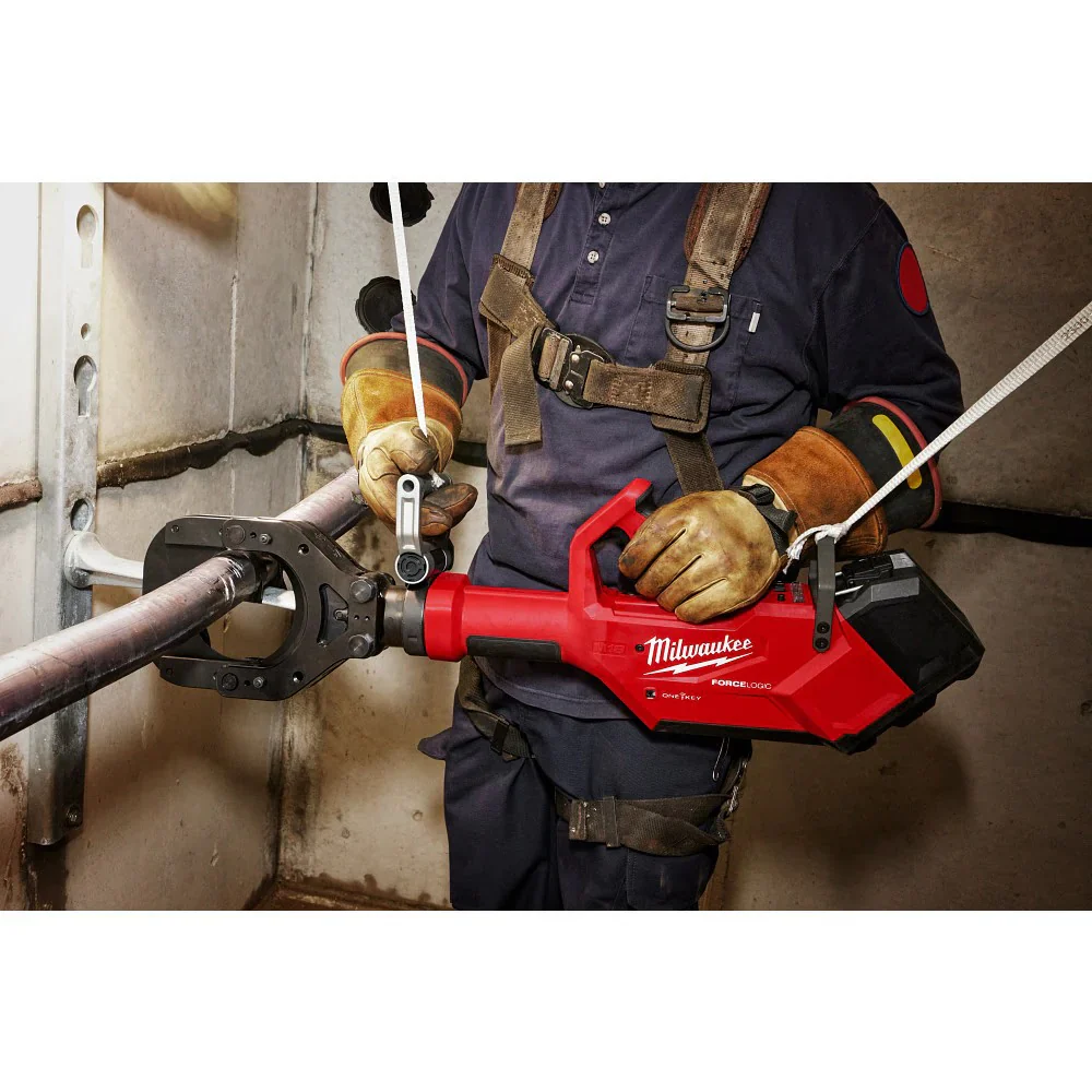 M18 FORCE LOGIC 5 Underground Cable Cutter w/ Wireless Remote - Image 13
