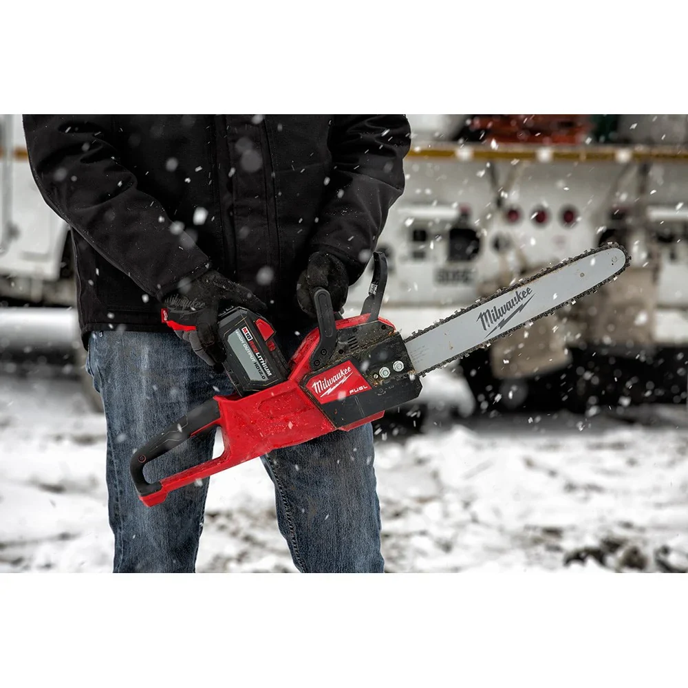 M18 FUEL 16" Chainsaw Kit - Image 9