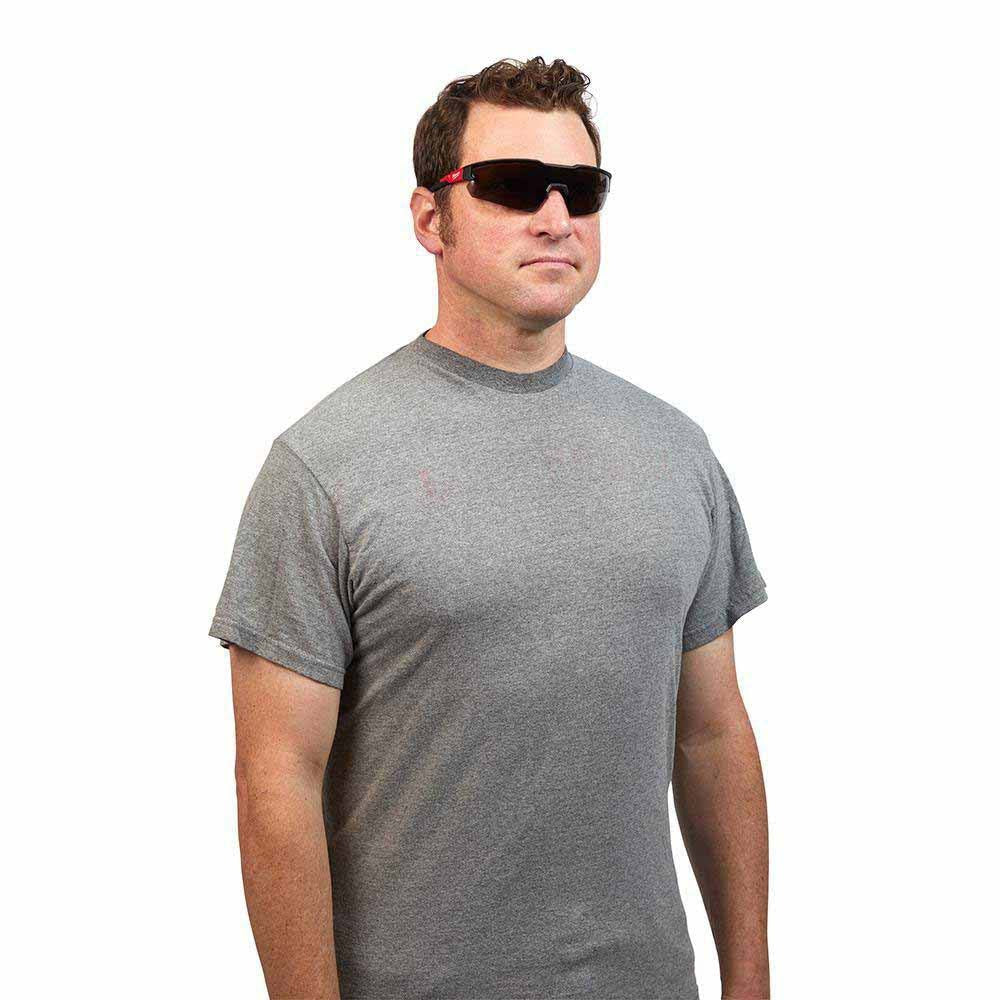 Milwaukee 48-73-2017 Safety Glasses - Tinted Fog-Free Lenses - Image 4