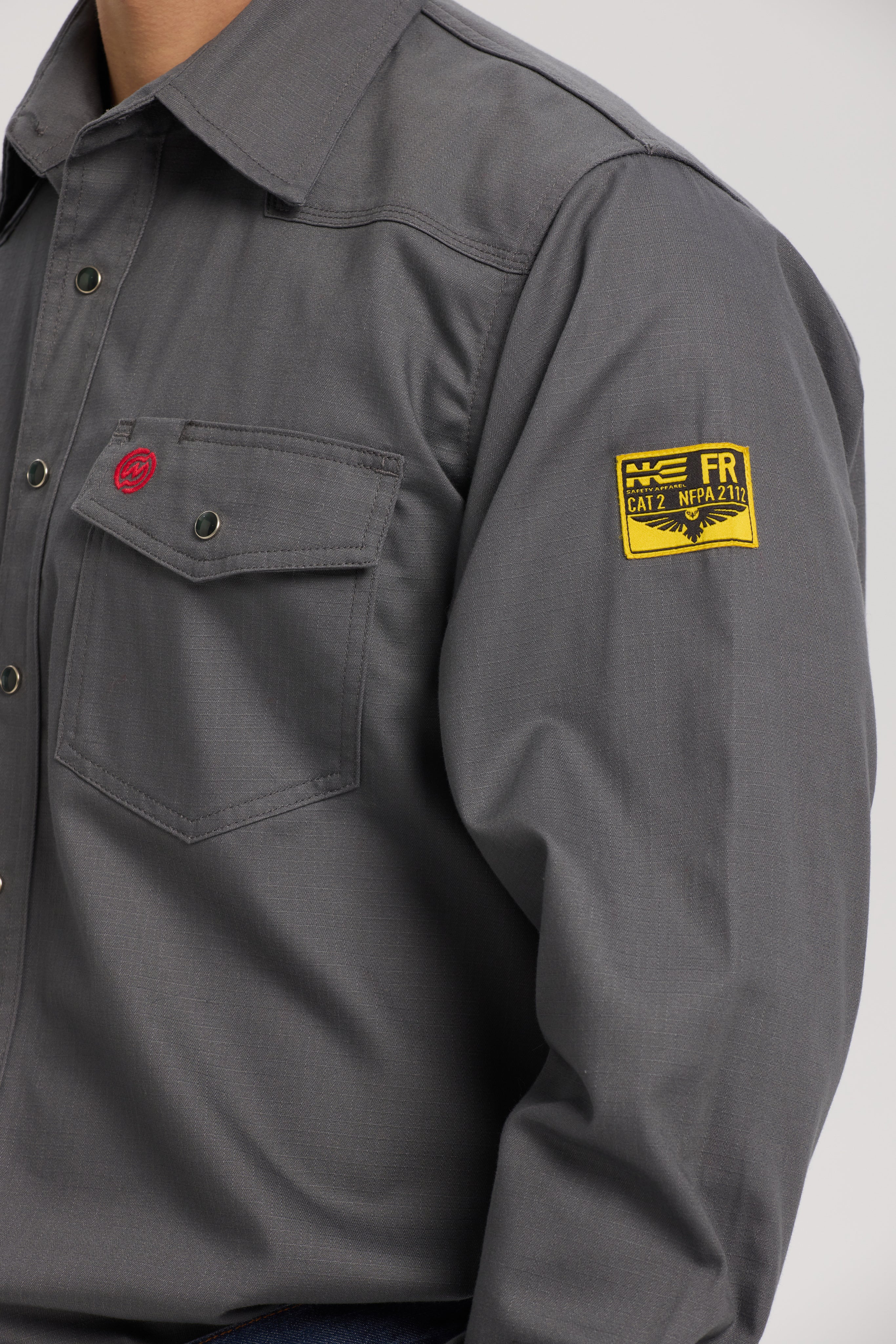 NKE FR BLACK EAGLE CREST WORK SNAP SHIRT - GREY - Image 4