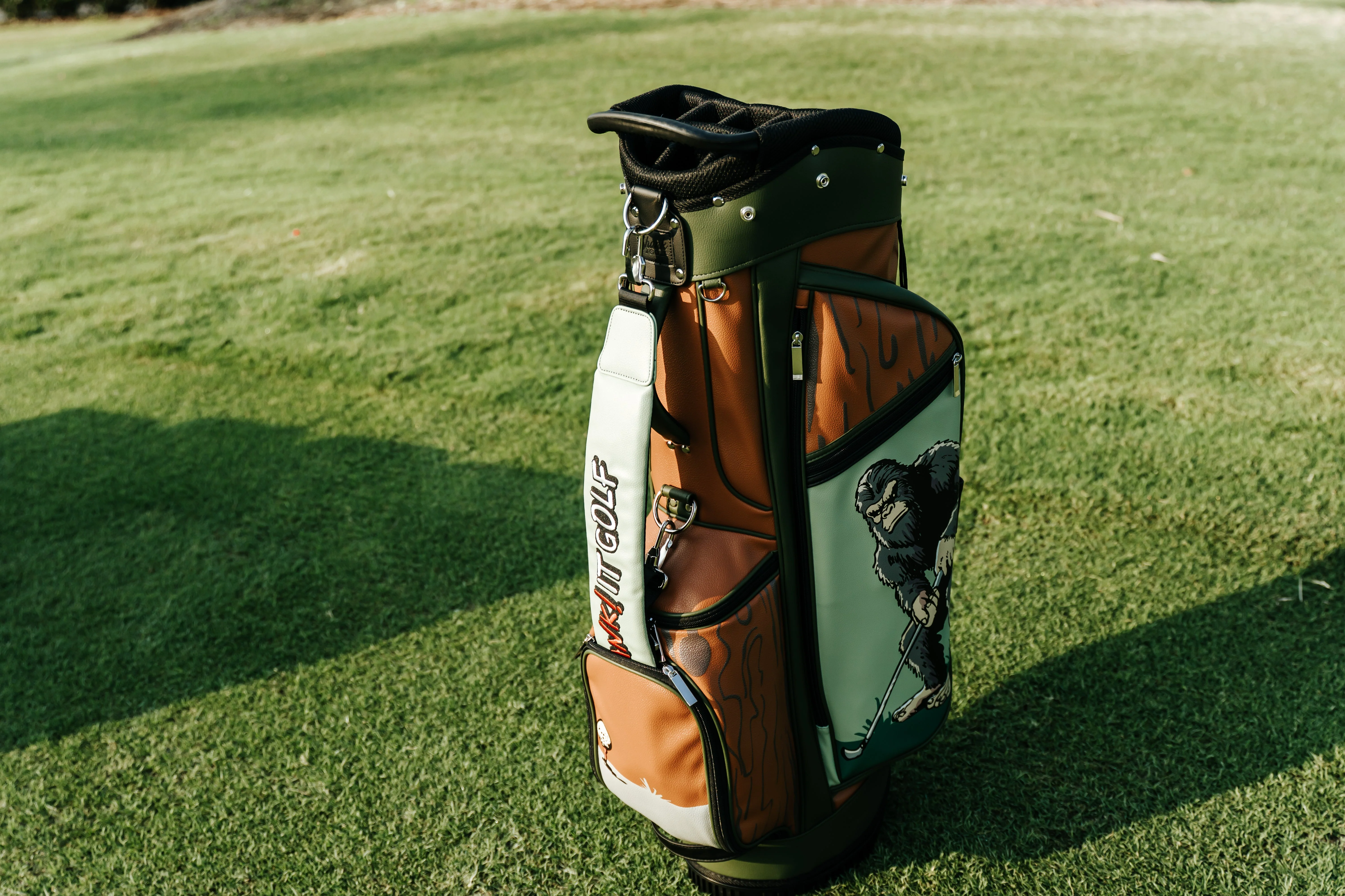 Sasquatch Golf Bag - Image 10